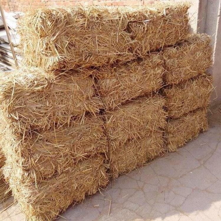 草制品在绿化中有着很是主要的作用